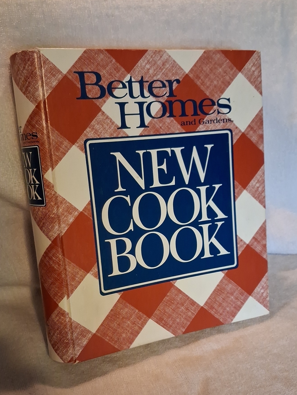 Better Homes And Gardens Red Plaid New Cook Book with Blue Title Panel